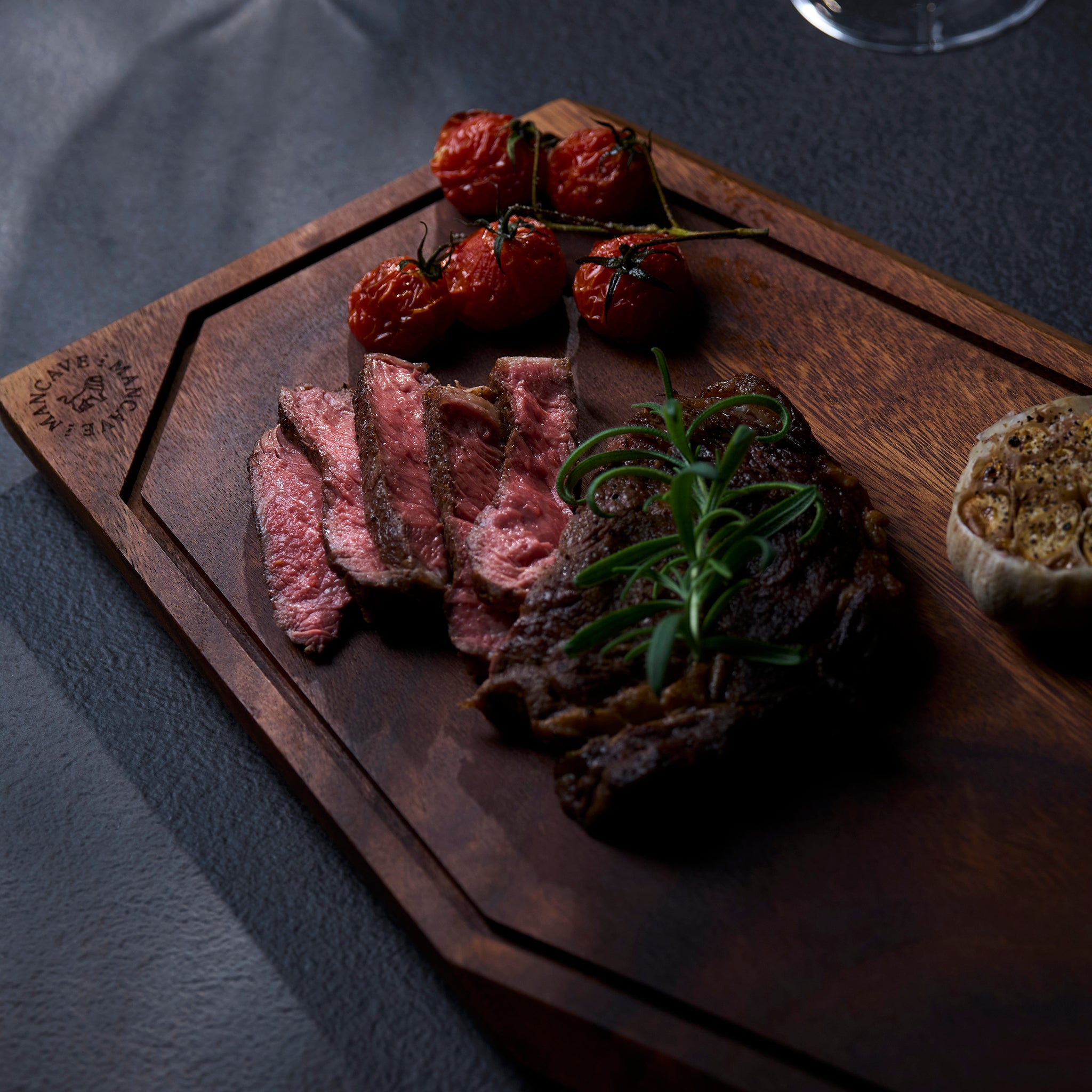 The Master´s Cutting Board